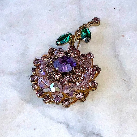 JULIANA FLOWER BROOCH 3D EFFECT LILAC AMETHYST CRYSTALS GOLD VINTAGE - Picture 7 of 9